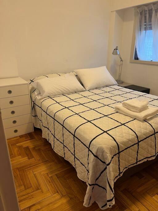 Habitación Privada Espacio Recoleta Buenos Aires Exterior foto